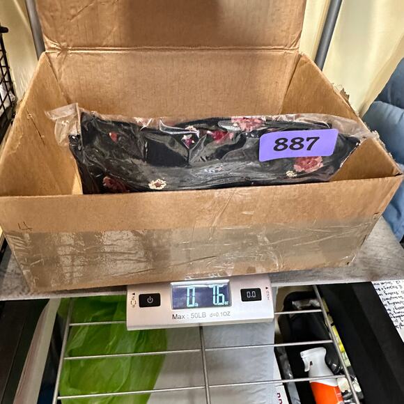 VTG TR Bentley Plus 24 Black Red Floral Midi Skirt Summer Resort Cottage Fairy - Picture 9 of 9